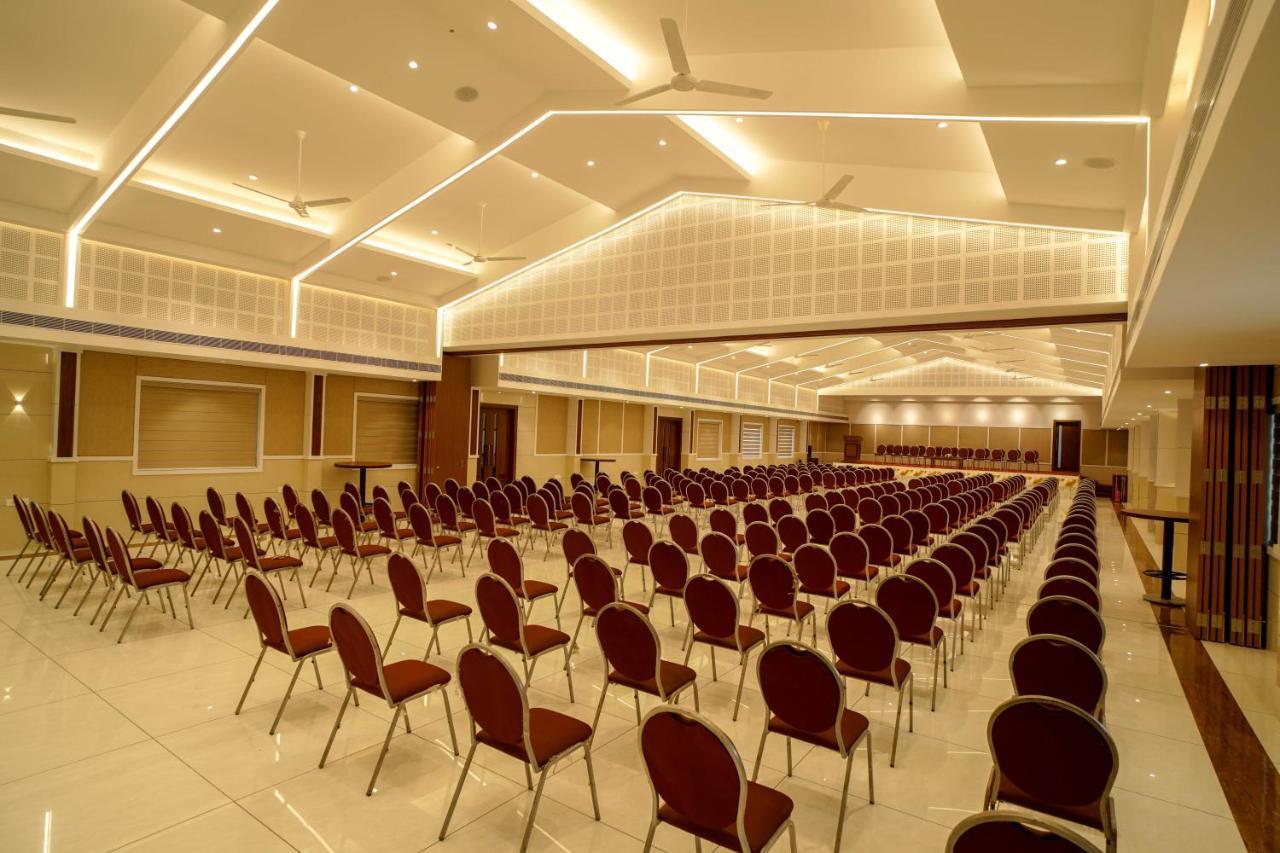 Hotel Heritage Plaza Kottayam Buitenkant foto