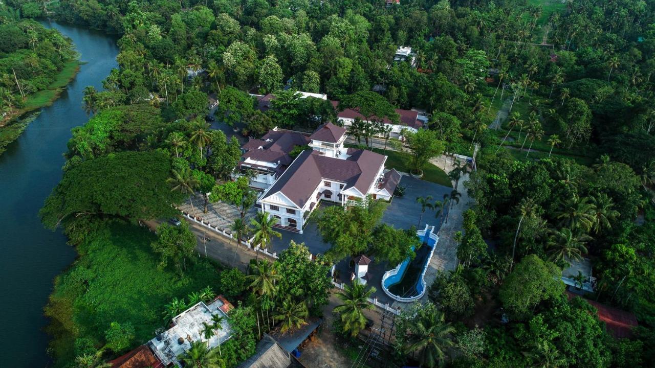 Hotel Heritage Plaza Kottayam Buitenkant foto