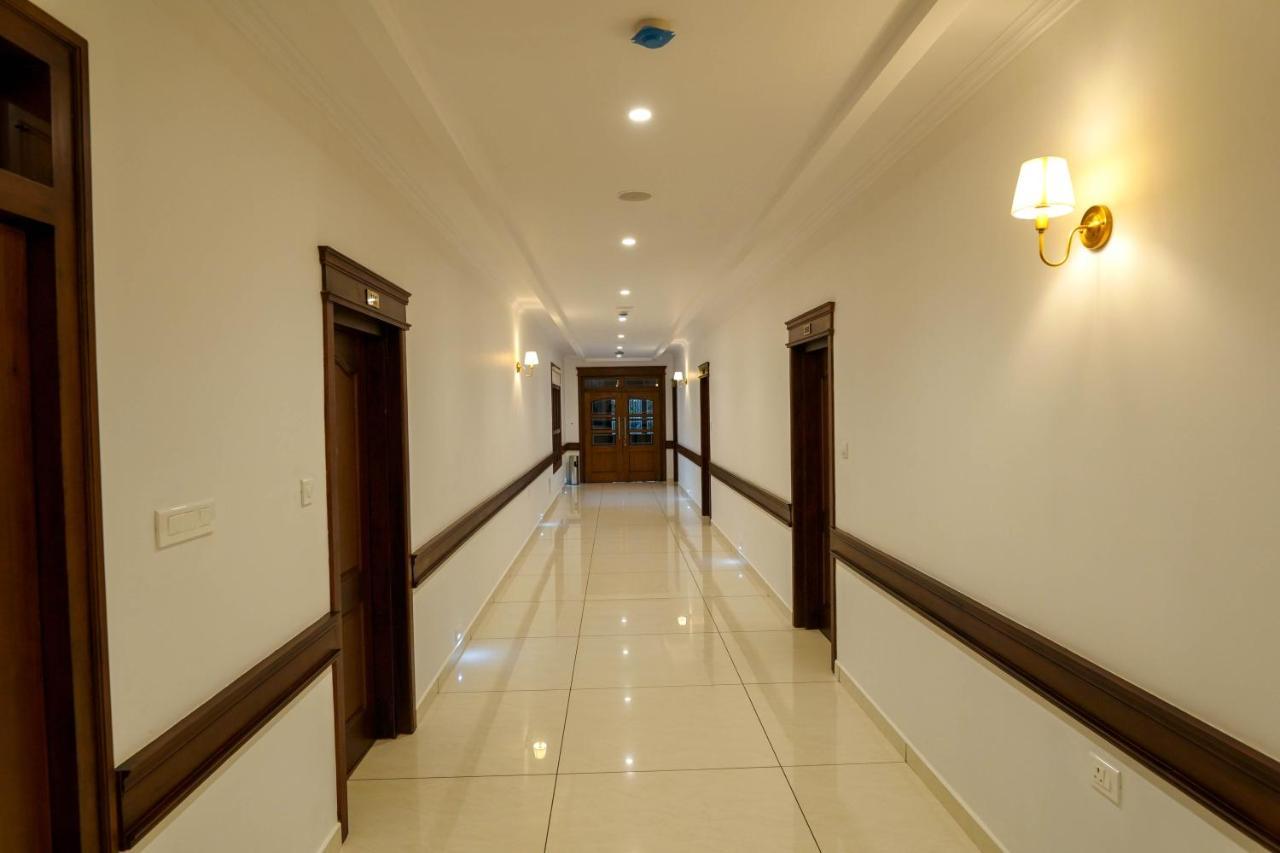 Hotel Heritage Plaza Kottayam Buitenkant foto